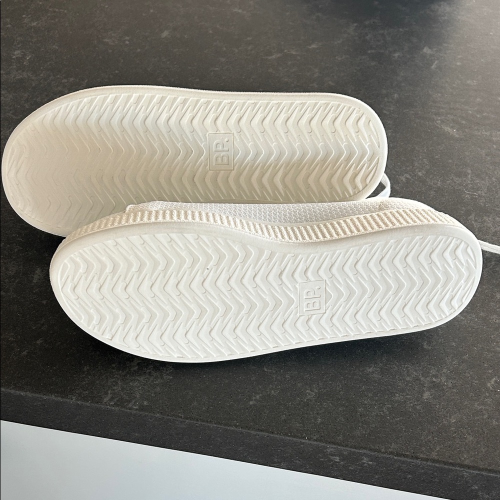 New women’s white platform sneakers- Nordstrom BP brand - NWO box - Picture 4 of 7